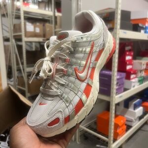 Nike P-6000 Women's Sneakers - Fiery Red